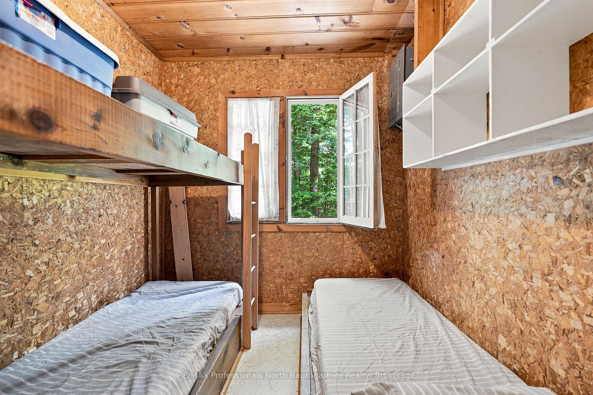 Photo 16 of 1202 Three Brothers Drive, Algonquin Highlands, Stanhope — HOMEH