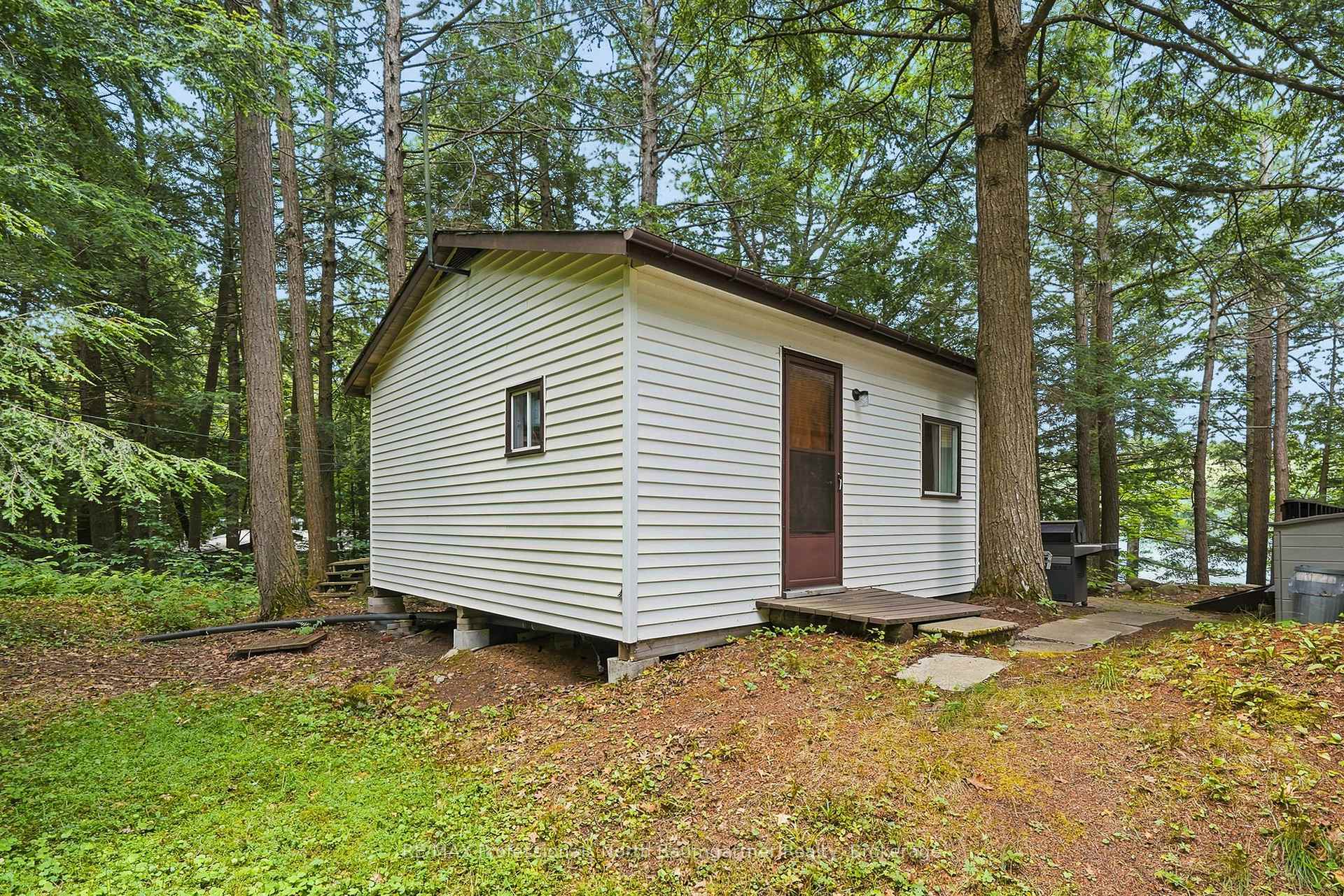 Photo 21 of 1202 Three Brothers Drive, Algonquin Highlands, Stanhope — HOMEH