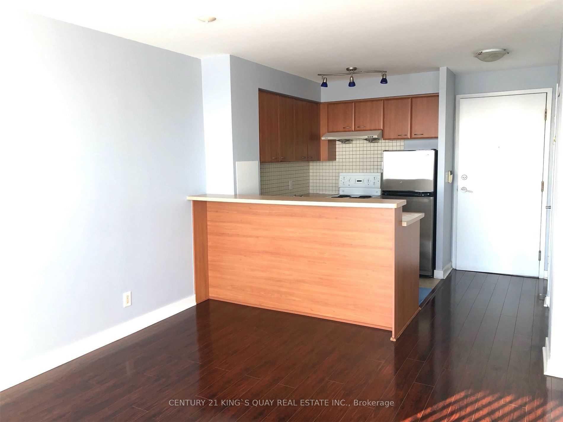 Front of Unit 3506, 36 Lee Centre Drive