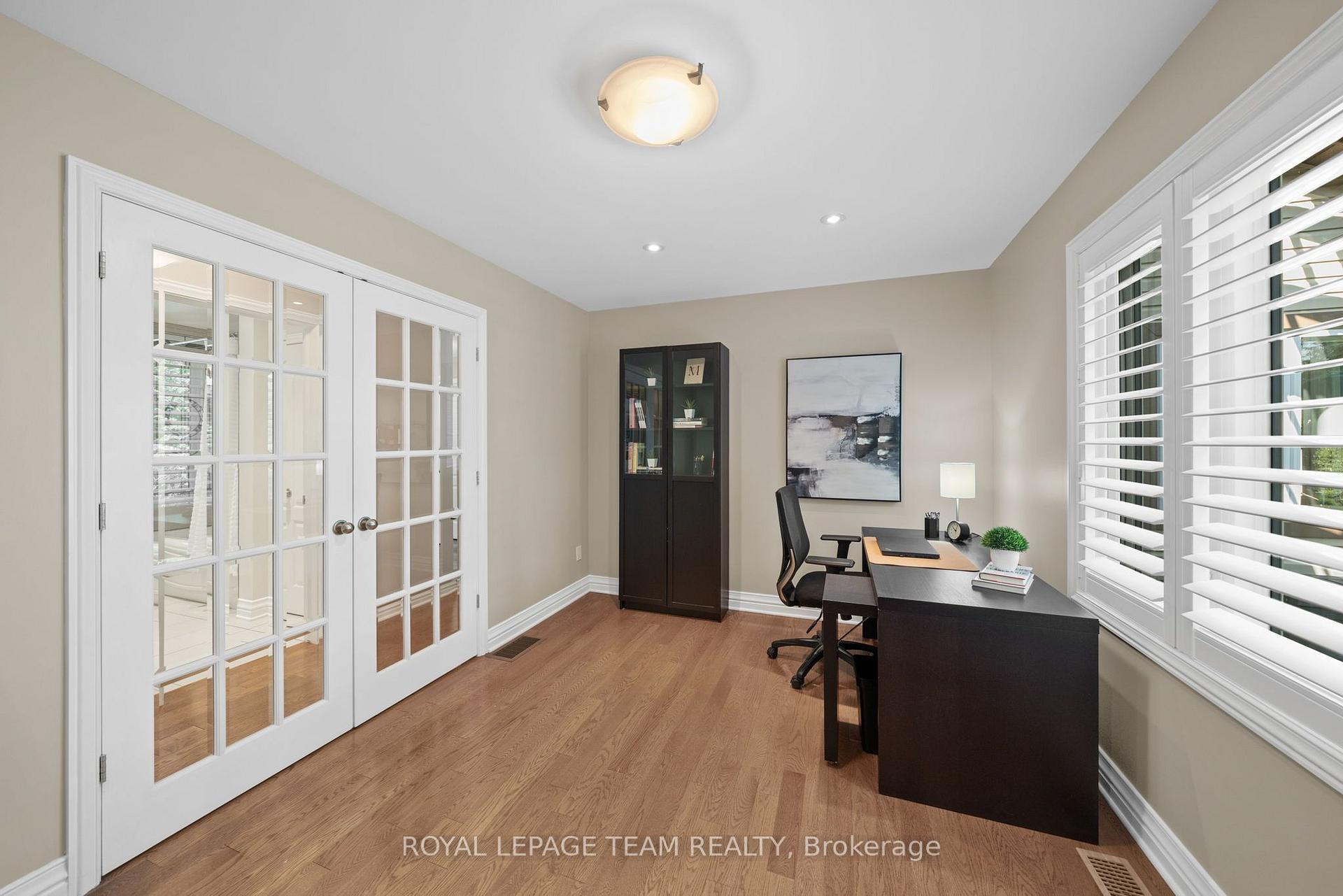 Photo 16 of 22 Honey Gables Drive, Ottawa, Riverside South/Gloucester Glen — HOMEH
