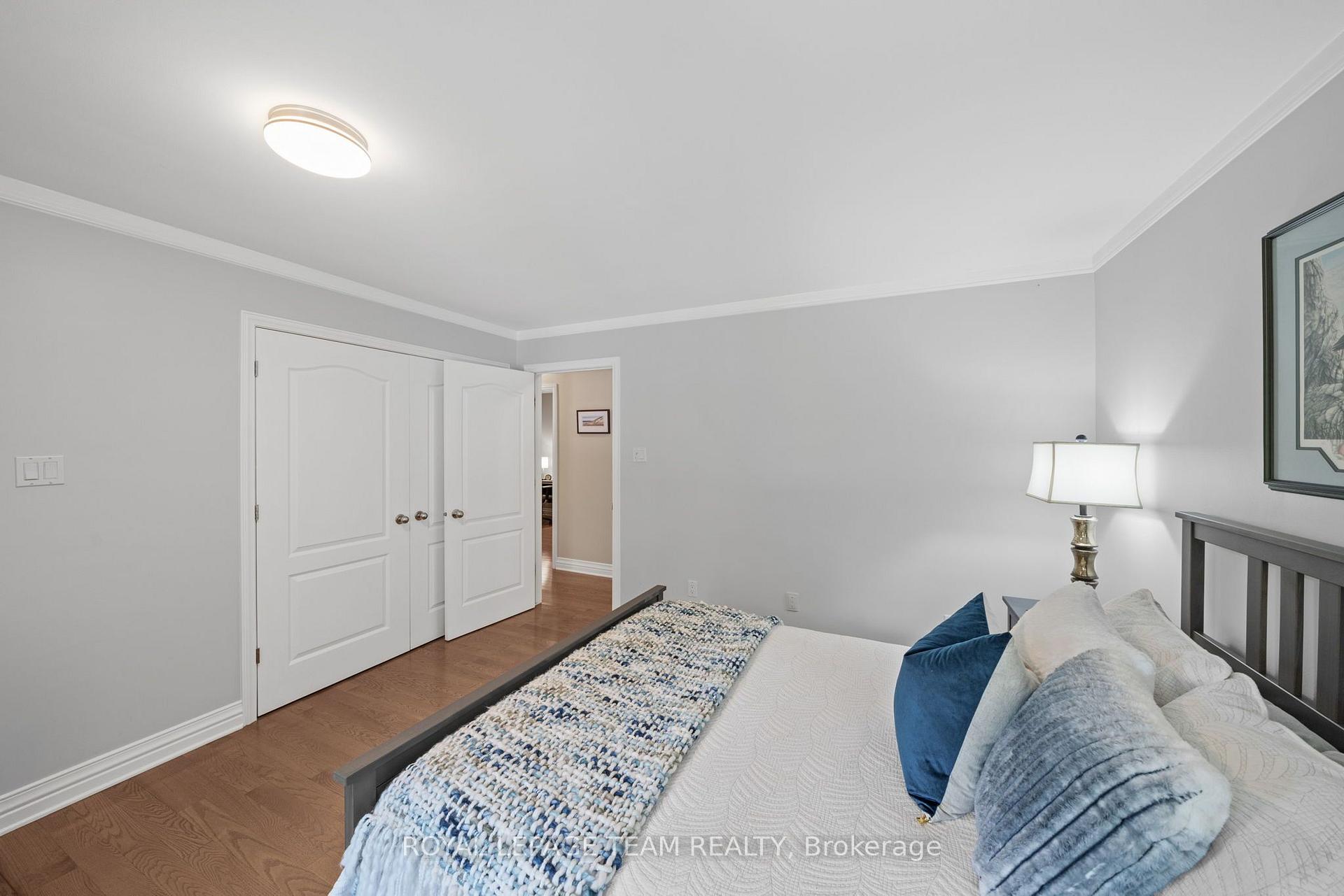 Photo 20 of 22 Honey Gables Drive, Ottawa, Riverside South/Gloucester Glen — HOMEH