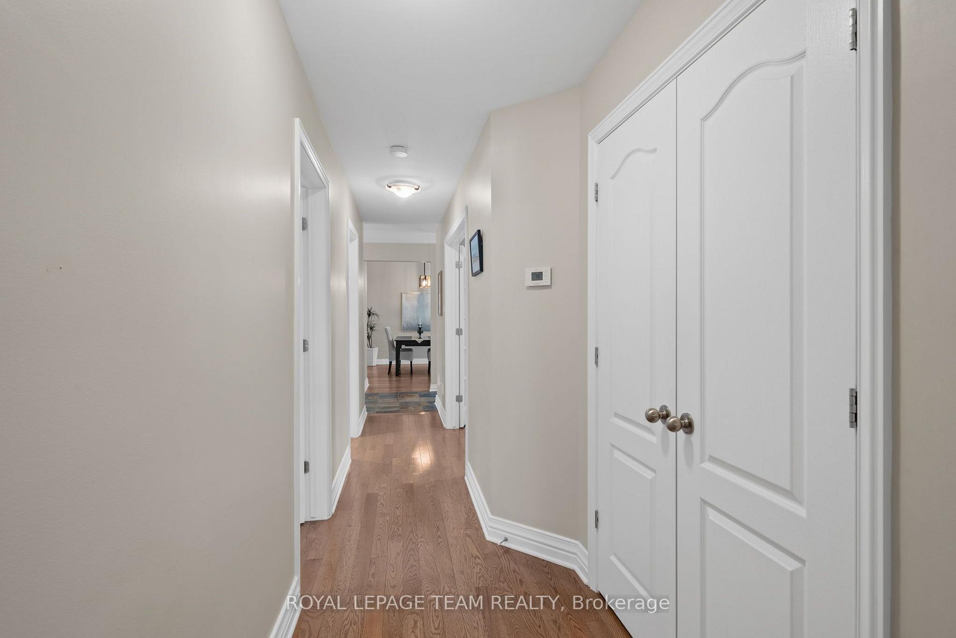 Photo 21 of 22 Honey Gables Drive, Ottawa, Riverside South/Gloucester Glen — HOMEH