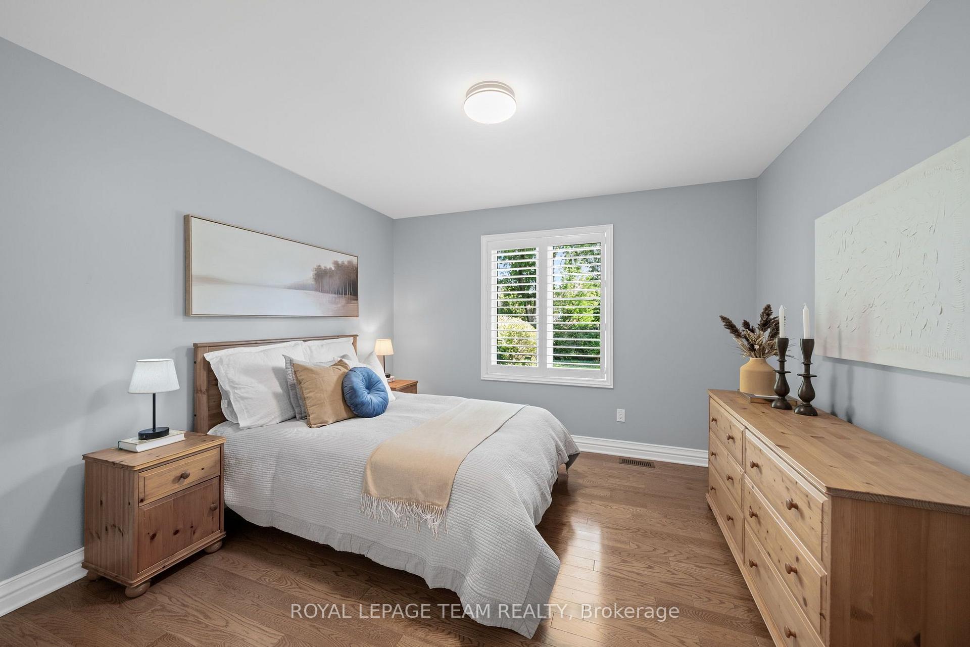 Photo 22 of 22 Honey Gables Drive, Ottawa, Riverside South/Gloucester Glen — HOMEH