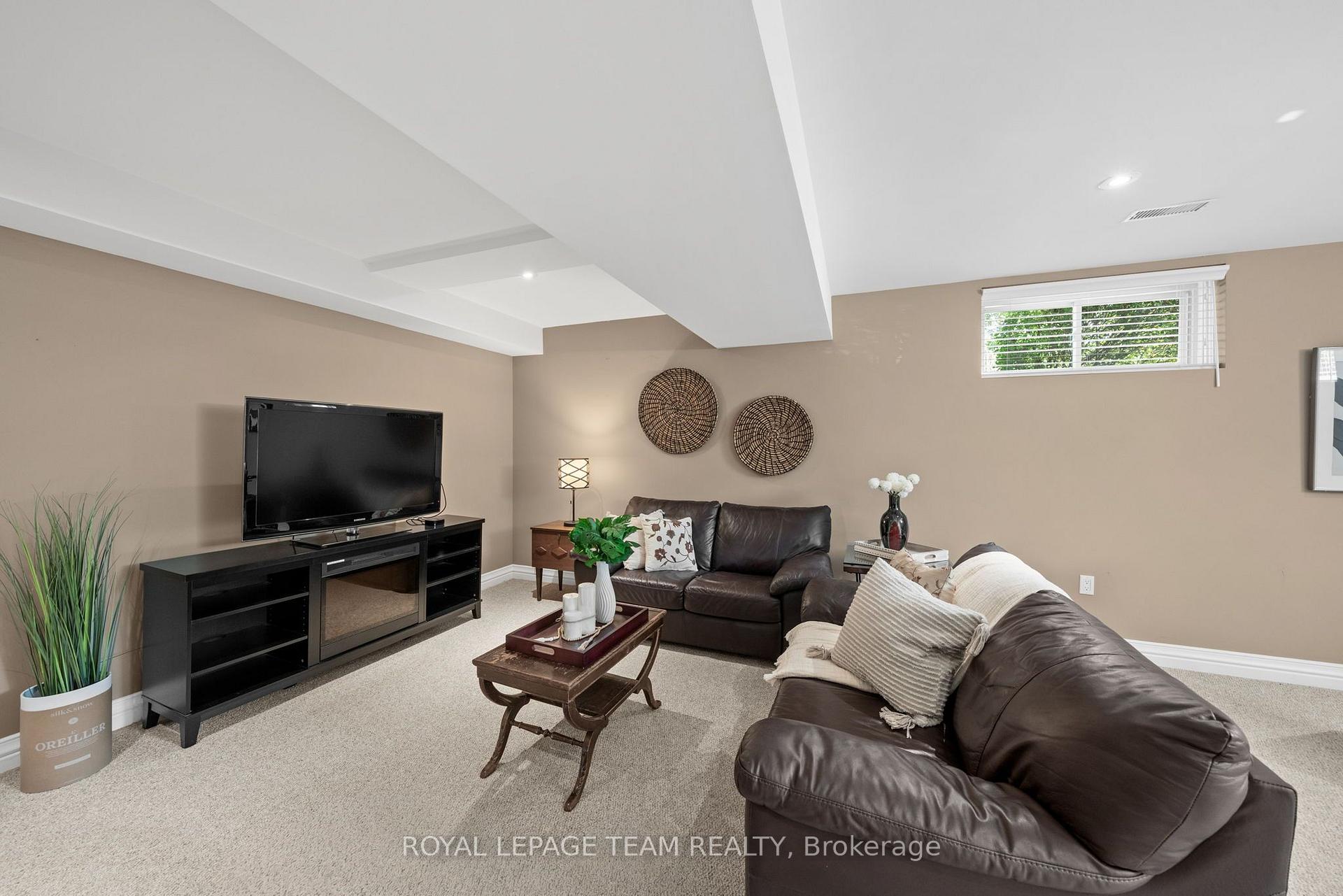 Photo 35 of 22 Honey Gables Drive, Ottawa, Riverside South/Gloucester Glen — HOMEH