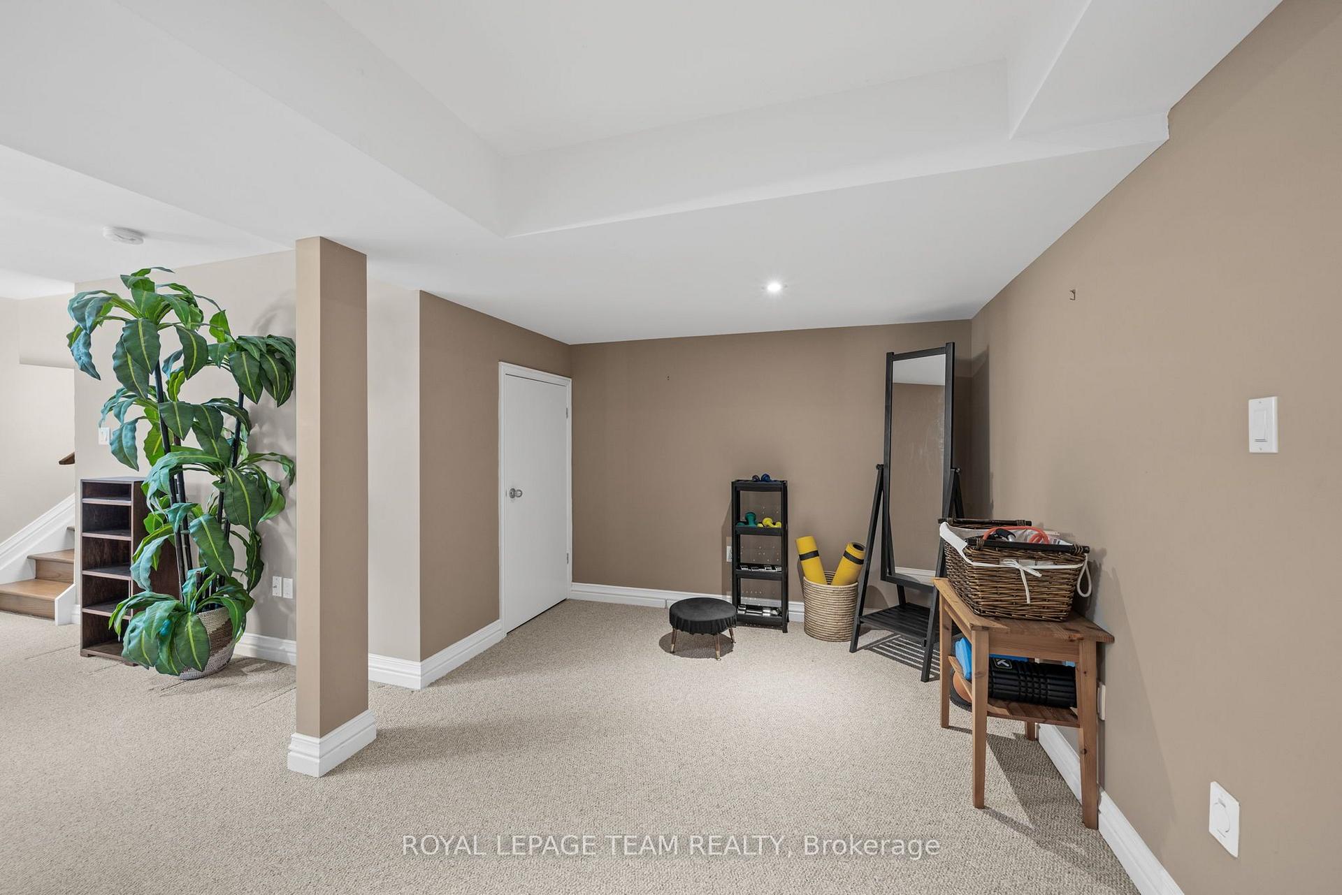 Photo 37 of 22 Honey Gables Drive, Ottawa, Riverside South/Gloucester Glen — HOMEH