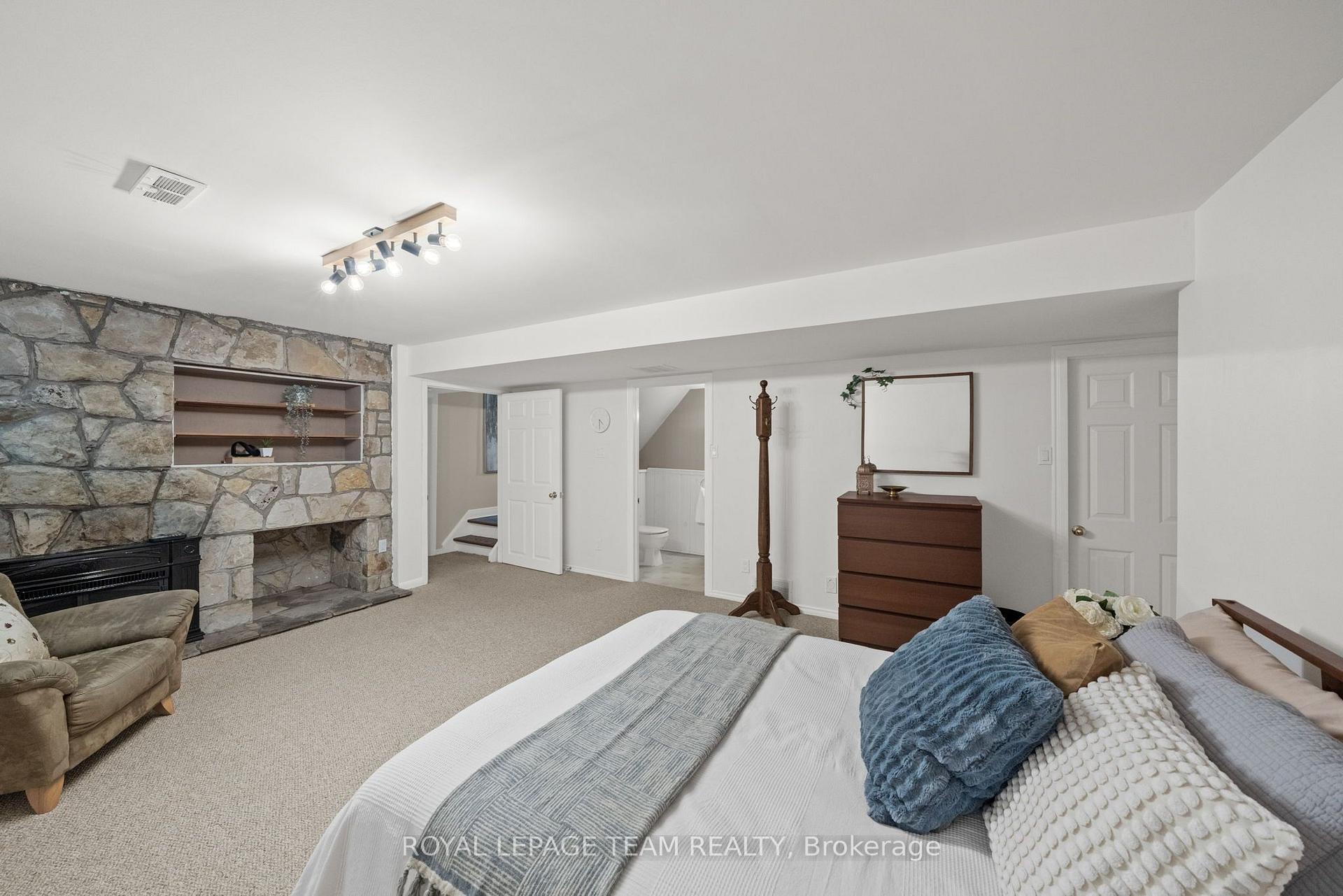 Photo 40 of 22 Honey Gables Drive, Ottawa, Riverside South/Gloucester Glen — HOMEH