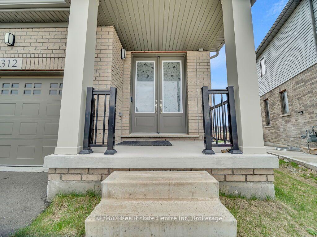 Photo 2 of 312 Bismark Drive, Cambridge, Blair Road — HOMEH