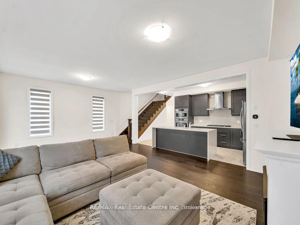 Photo 5 of 312 Bismark Drive, Cambridge, Blair Road — HOMEH
