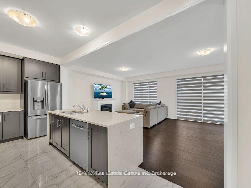 Photo 7 of 312 Bismark Drive, Cambridge, Blair Road — HOMEH