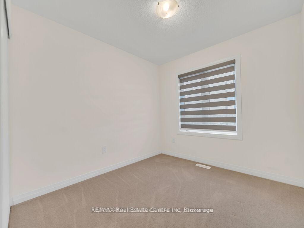 Photo 11 of 312 Bismark Drive, Cambridge, Blair Road — HOMEH