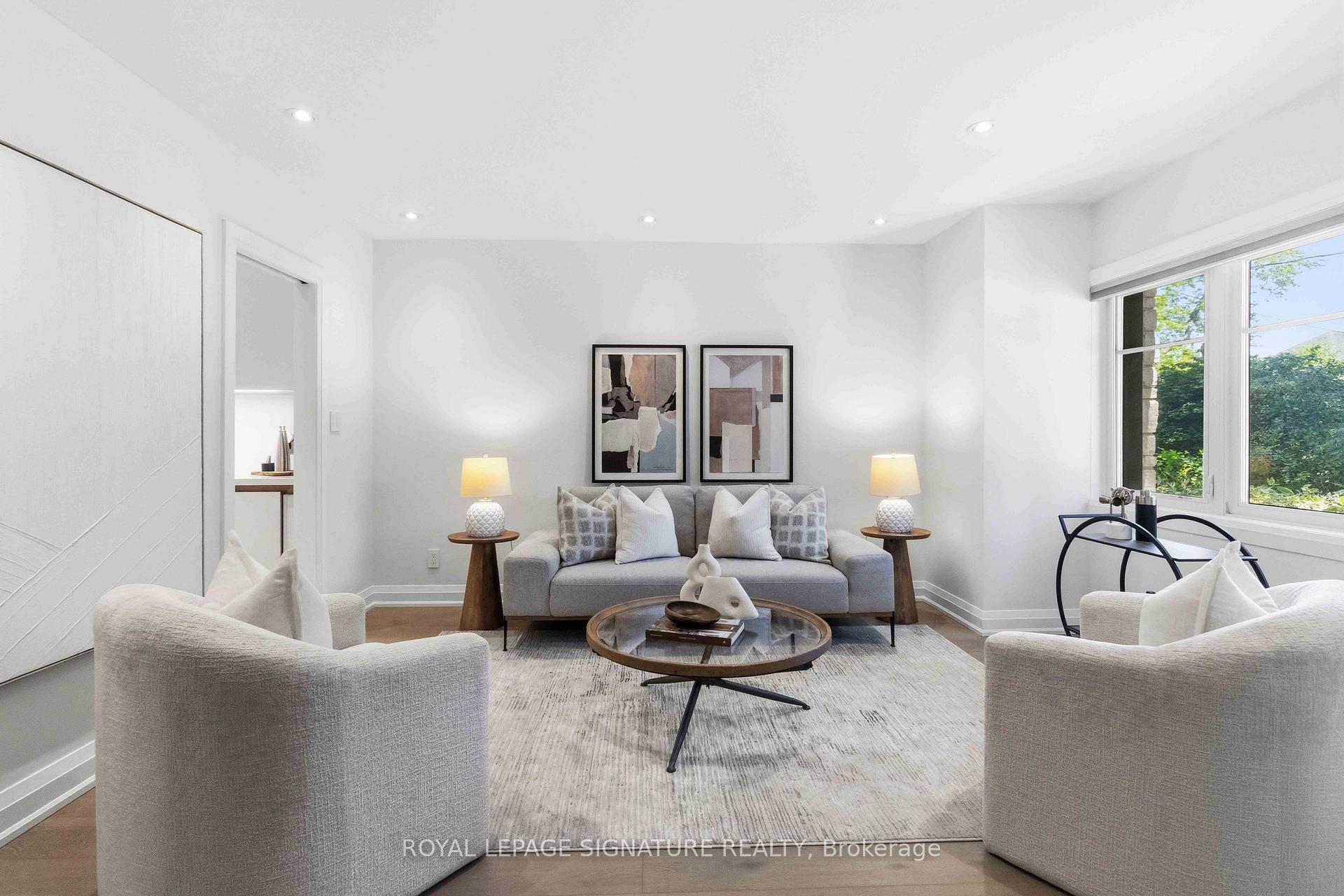 Photo 3 of 204 Richview Avenue, Toronto, Forest Hill South — HOMEH