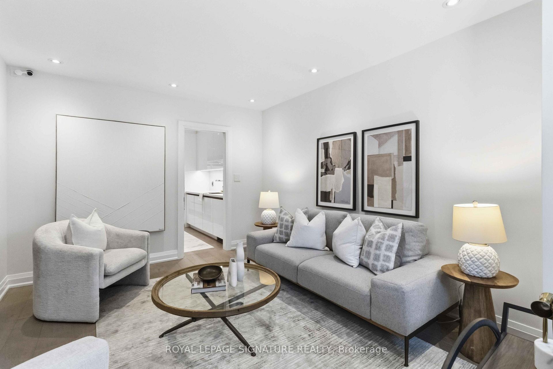 Photo 7 of 204 Richview Avenue, Toronto, Forest Hill South — HOMEH