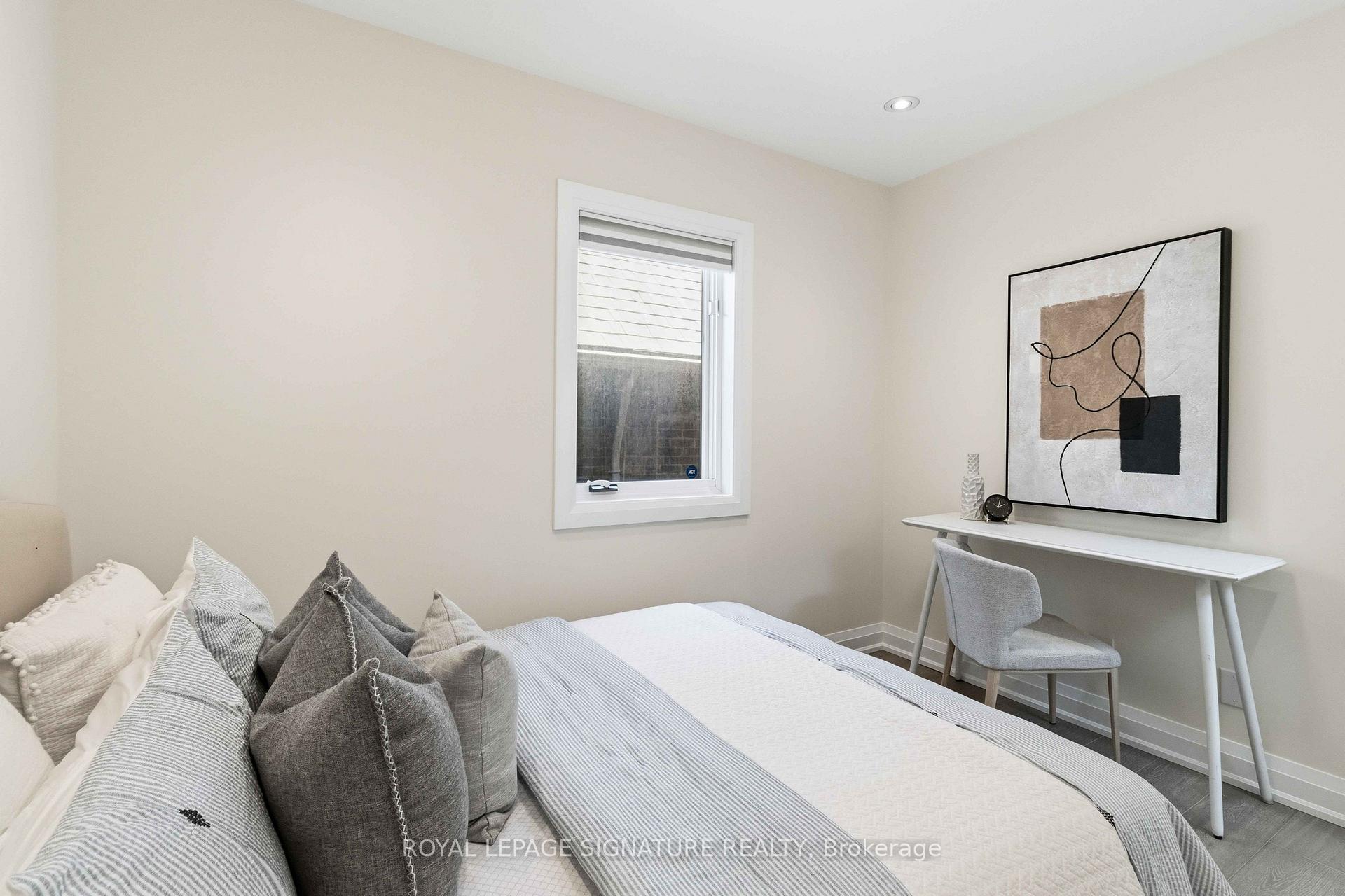 Photo 35 of 204 Richview Avenue, Toronto, Forest Hill South — HOMEH