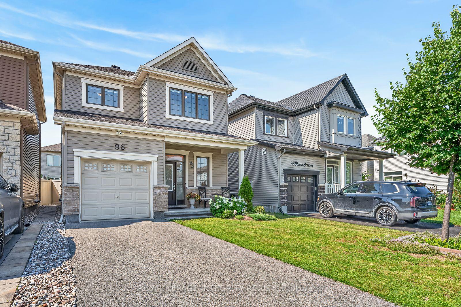 Photo 2 of 96 Russet Terrace, Ottawa, Barrhaven - Half Moon Bay — HOMEH