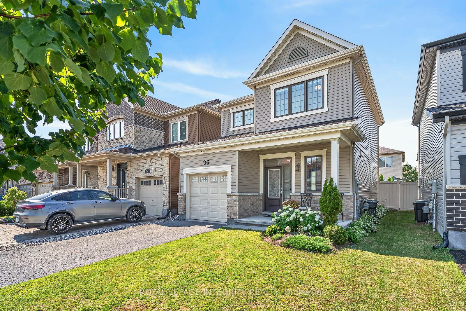Photo 3 of 96 Russet Terrace, Ottawa, Barrhaven - Half Moon Bay — HOMEH