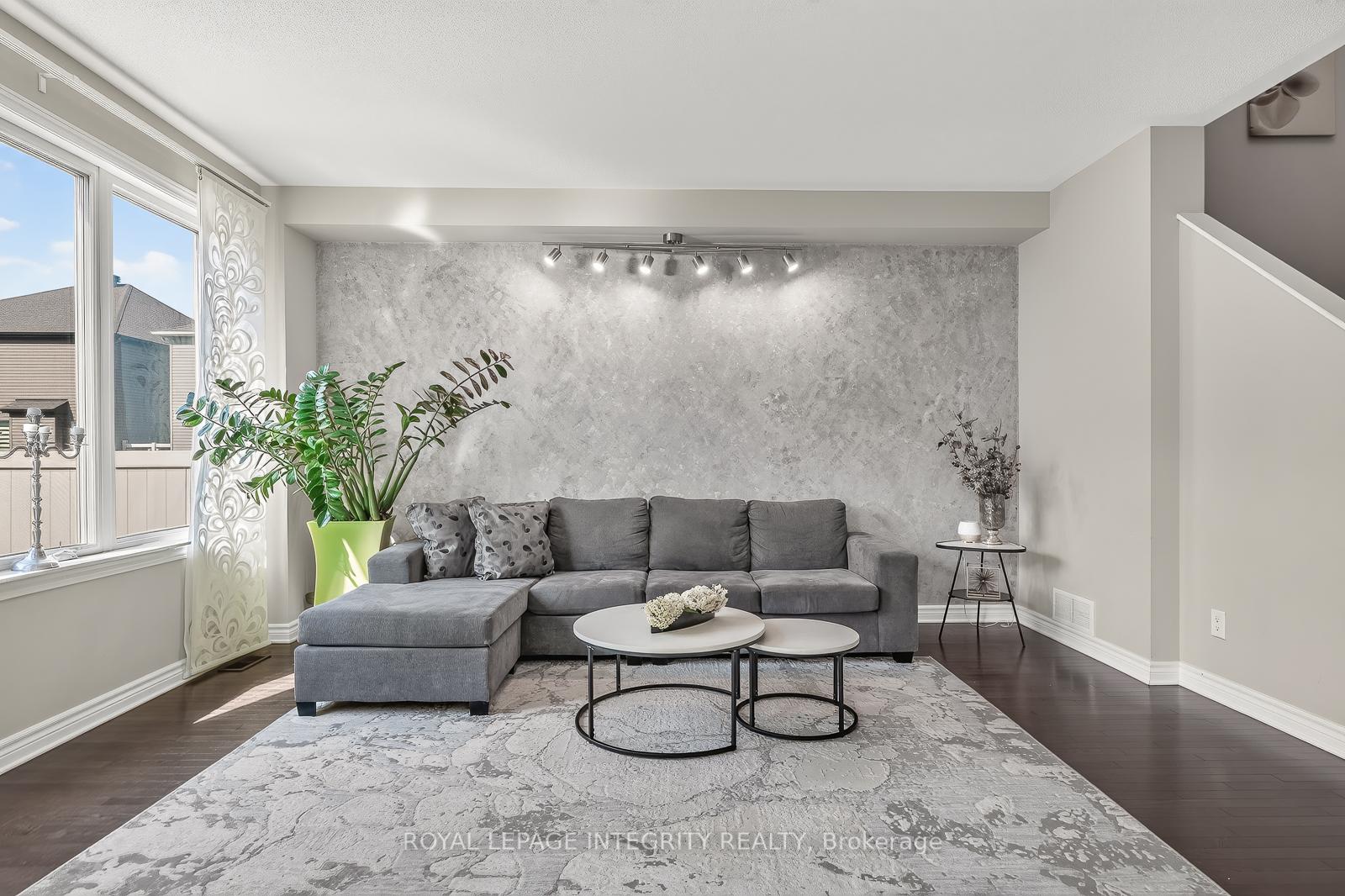 Photo 17 of 96 Russet Terrace, Ottawa, Barrhaven - Half Moon Bay — HOMEH