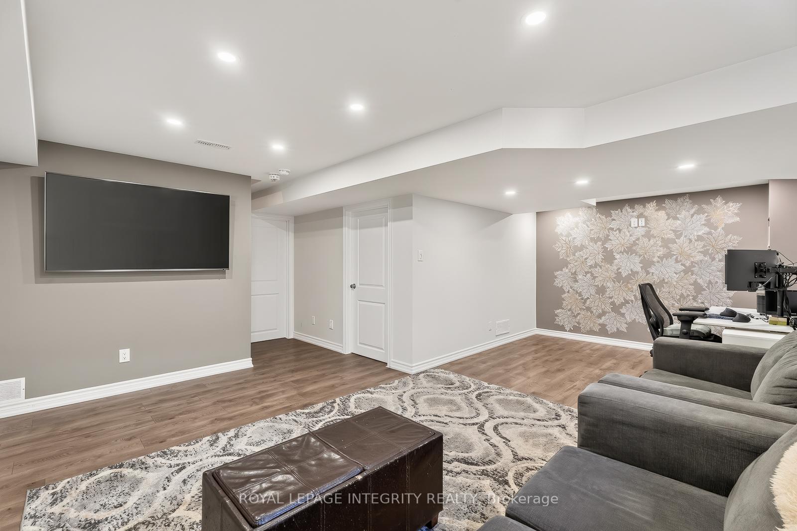 Photo 37 of 96 Russet Terrace, Ottawa, Barrhaven - Half Moon Bay — HOMEH