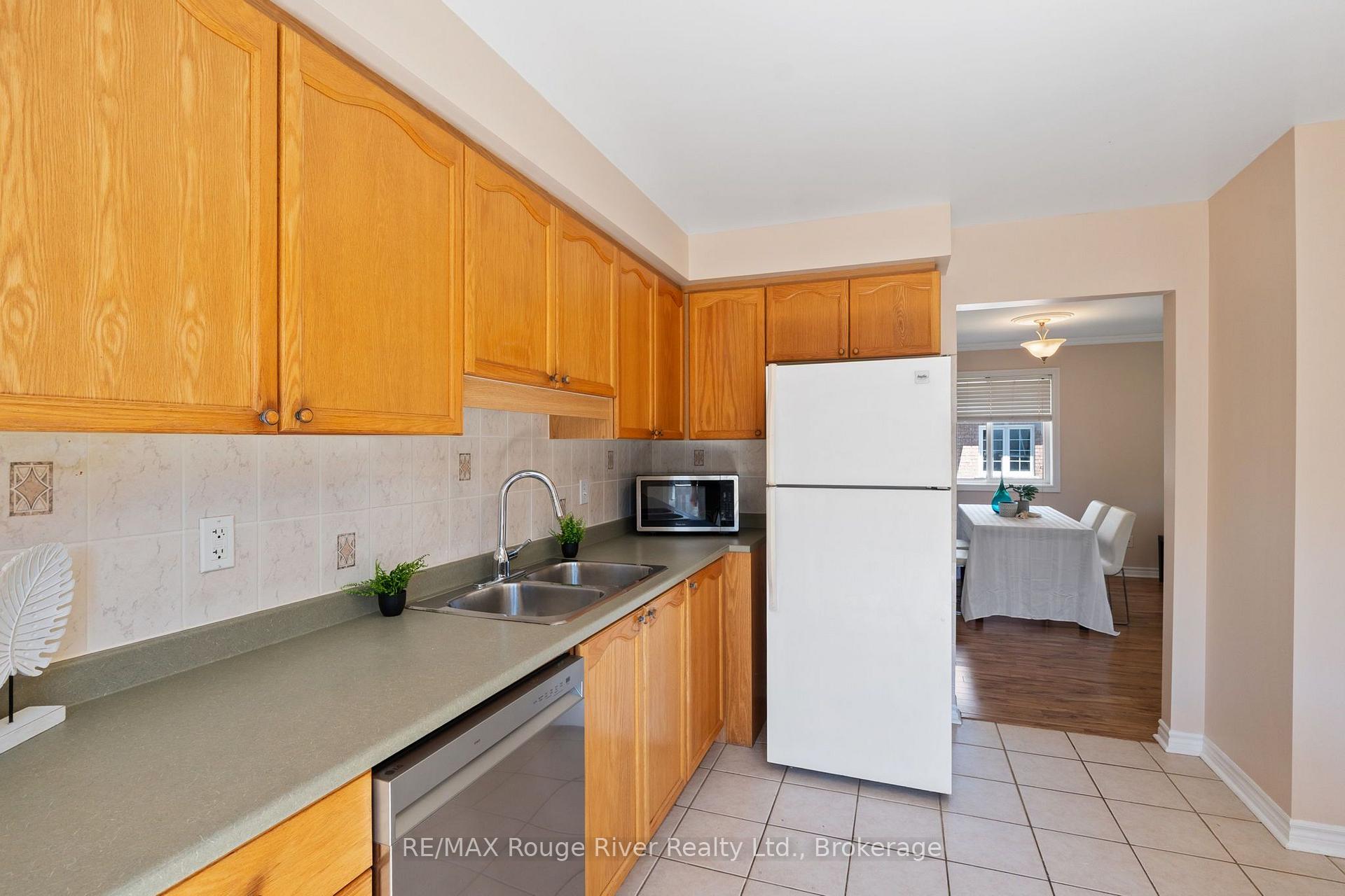 Photo 13 of 795 Munson Crescent, Cobourg — HOMEH
