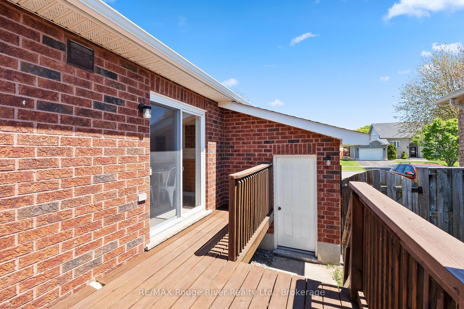 Photo 30 of 795 Munson Crescent, Cobourg — HOMEH