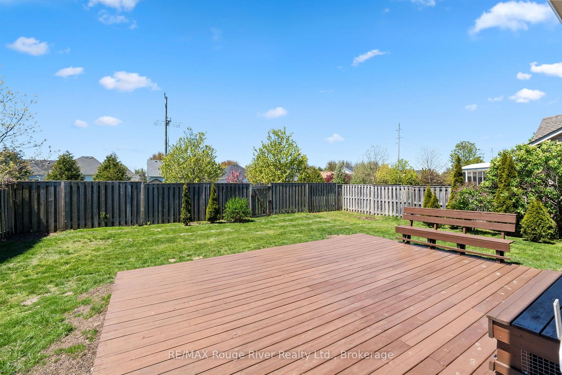 Photo 33 of 795 Munson Crescent, Cobourg — HOMEH