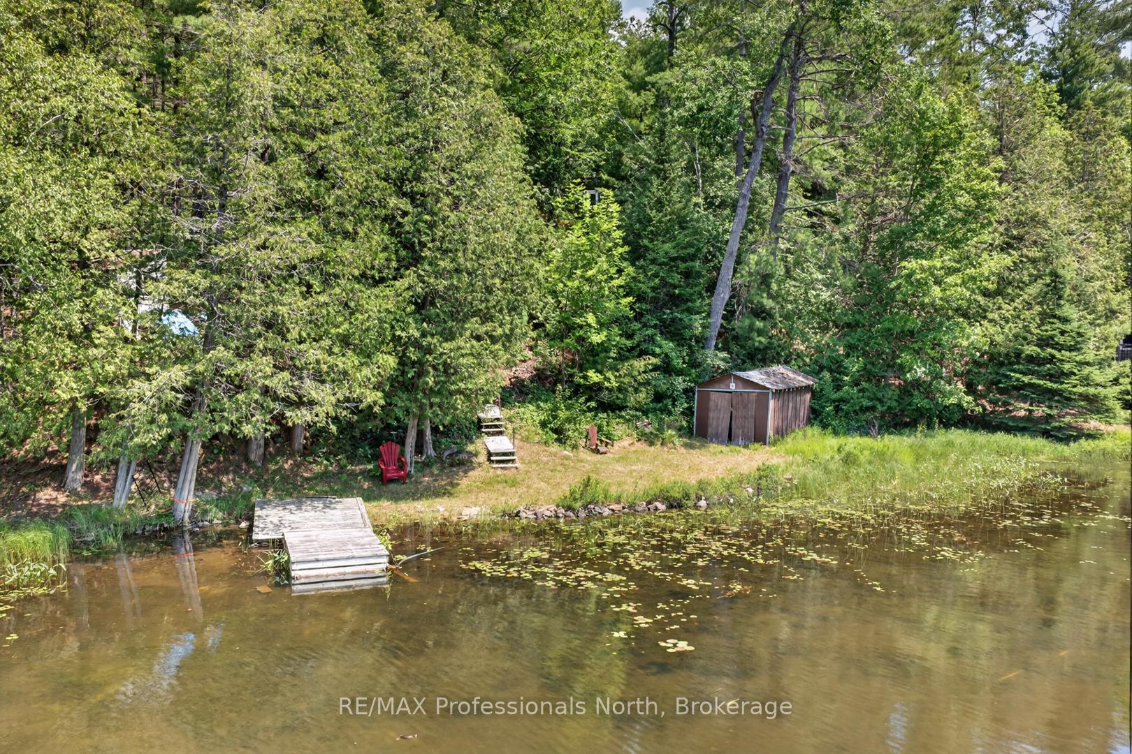 Photo 31 of 1032 Gazebo Lane, Minden Hills, Lutterworth — HOMEH