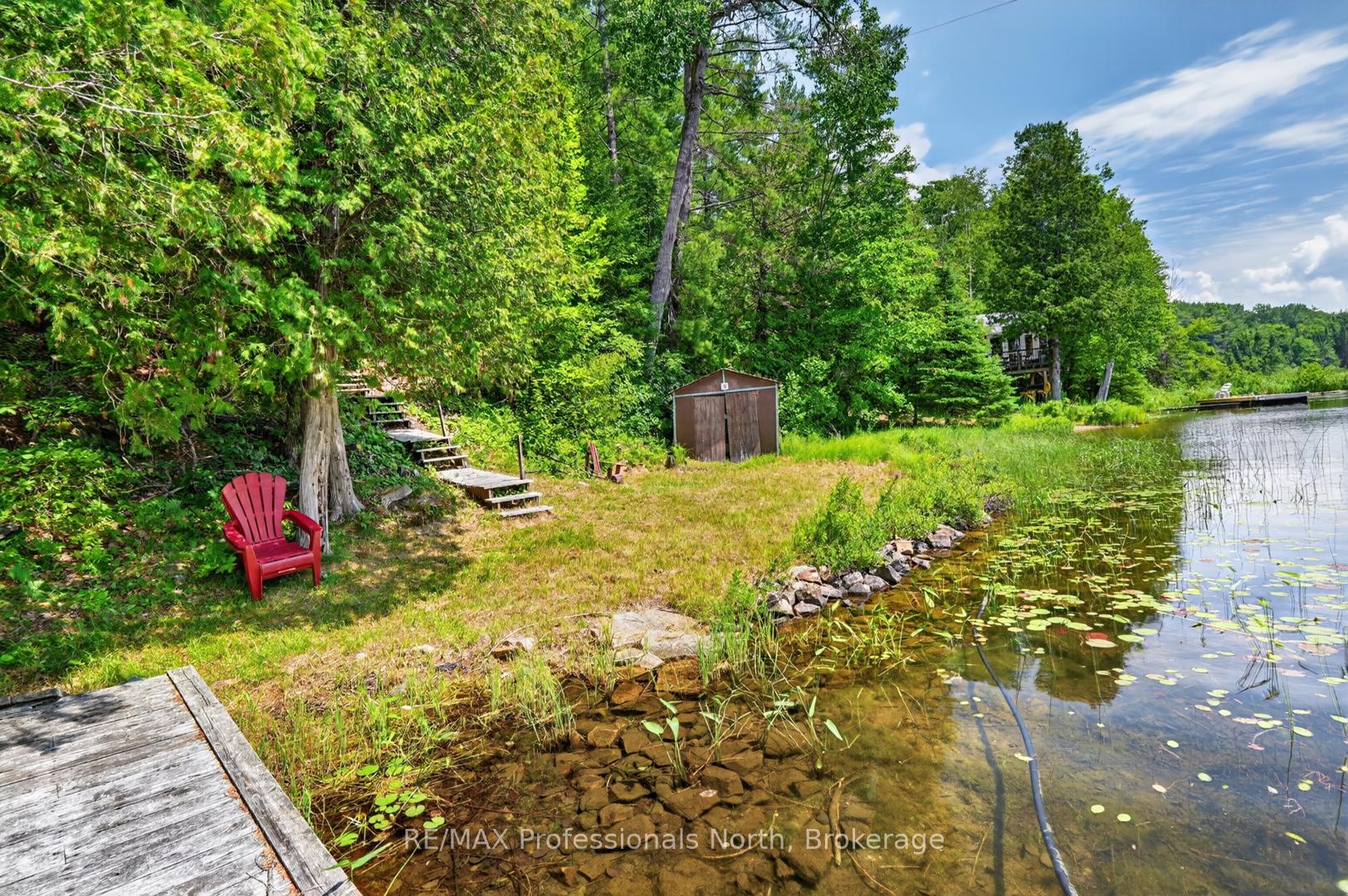 Photo 34 of 1032 Gazebo Lane, Minden Hills, Lutterworth — HOMEH