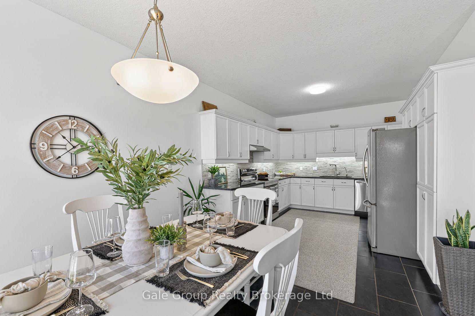 Photo 7 of 89 Woodvale Drive, Thames Centre, Dorchester — HOMEH