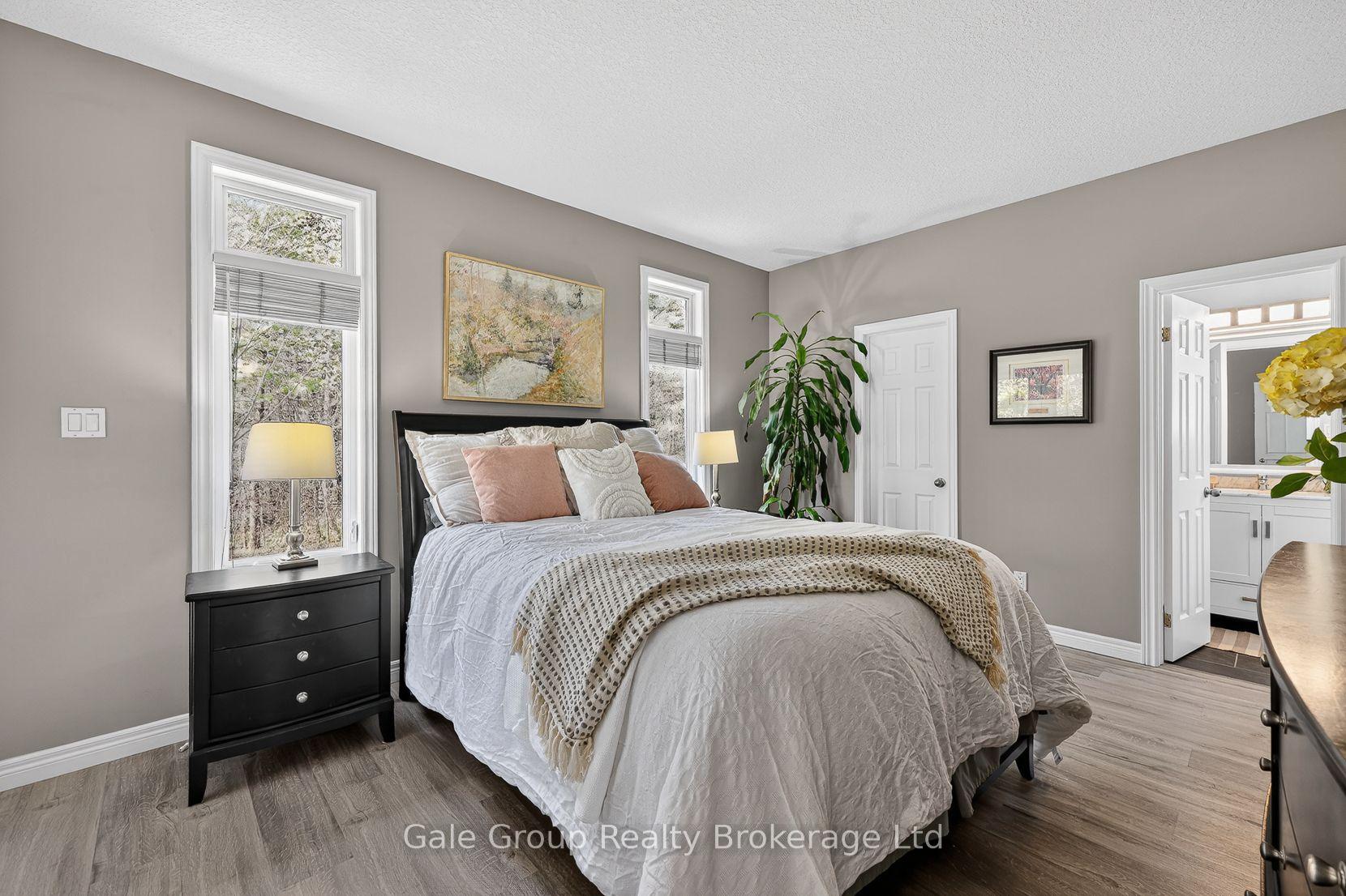 Photo 12 of 89 Woodvale Drive, Thames Centre, Dorchester — HOMEH