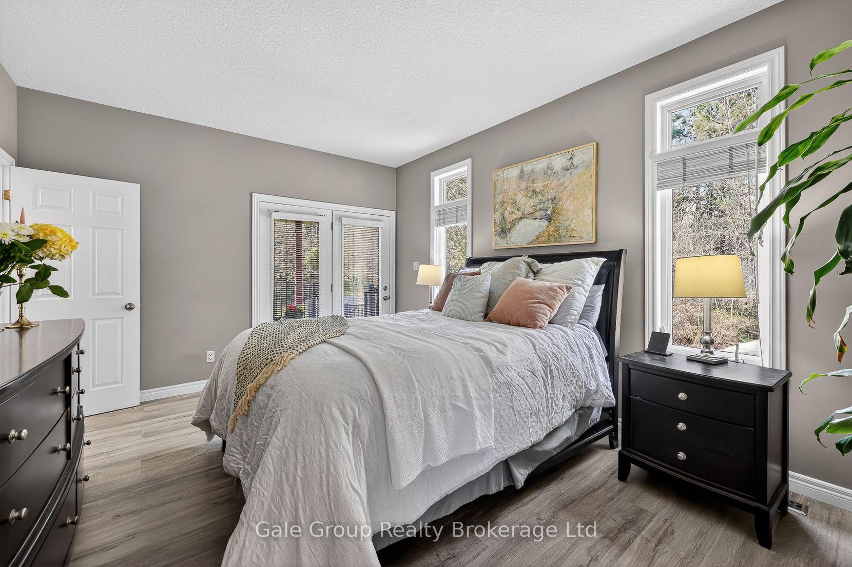 Photo 13 of 89 Woodvale Drive, Thames Centre, Dorchester — HOMEH