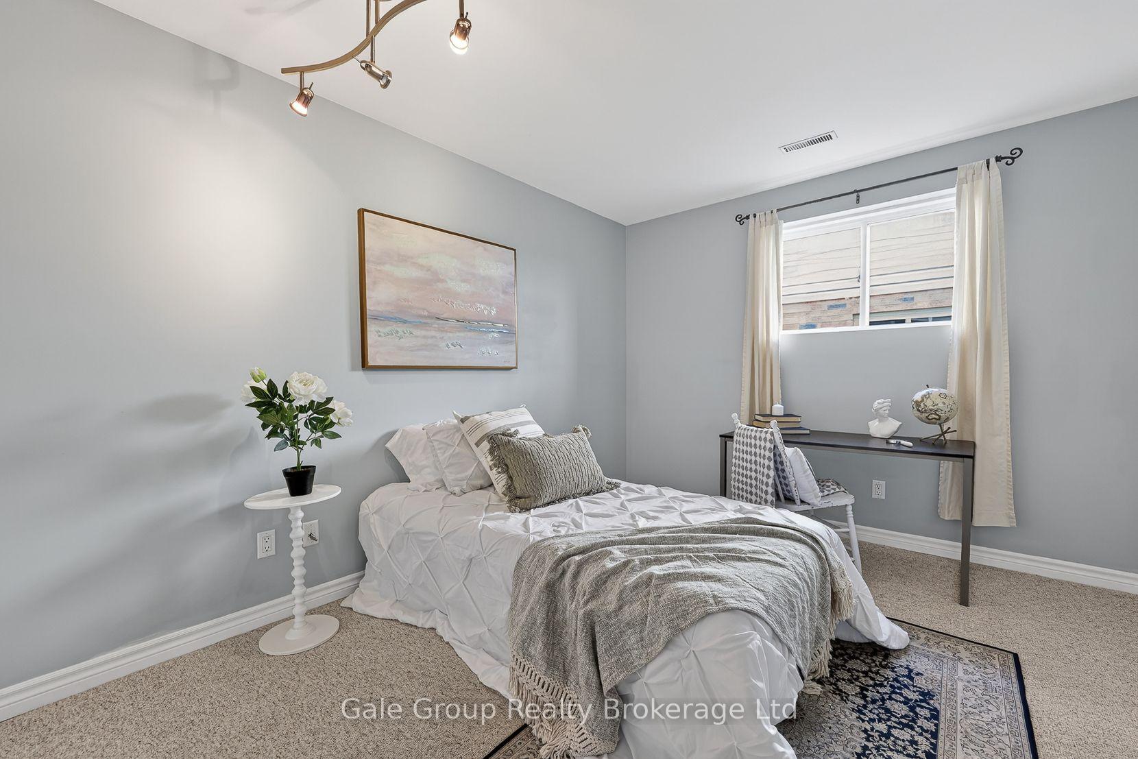 Photo 25 of 89 Woodvale Drive, Thames Centre, Dorchester — HOMEH
