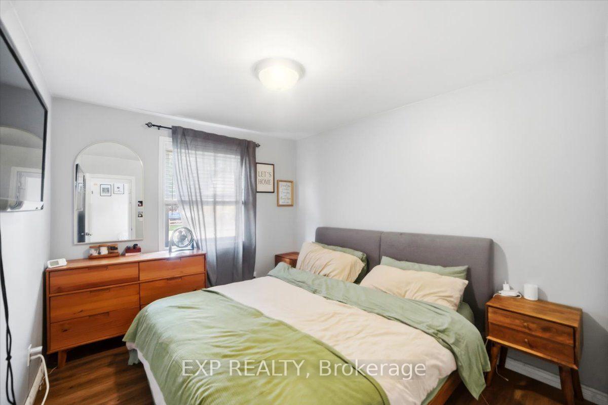 Photo 16 of 166 Catharine Avenue, Brantford, Old West Brant — HOMEH