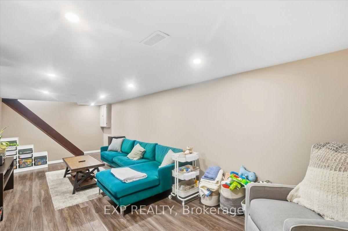 Photo 23 of 166 Catharine Avenue, Brantford, Old West Brant — HOMEH