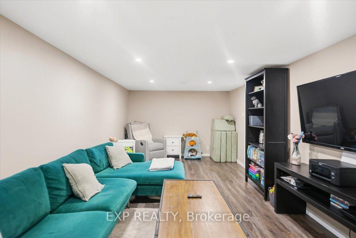 Photo 25 of 166 Catharine Avenue, Brantford, Old West Brant — HOMEH