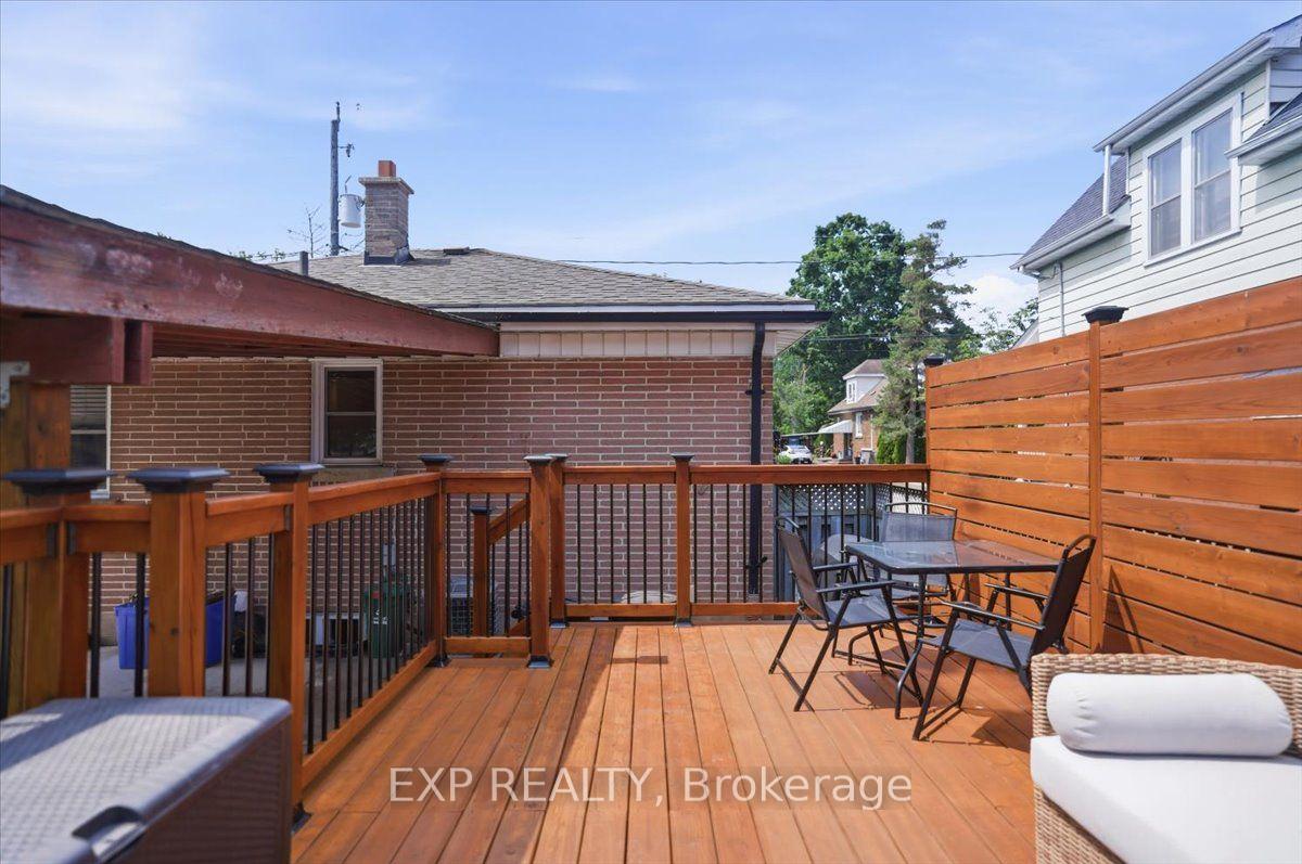 Photo 32 of 166 Catharine Avenue, Brantford, Old West Brant — HOMEH