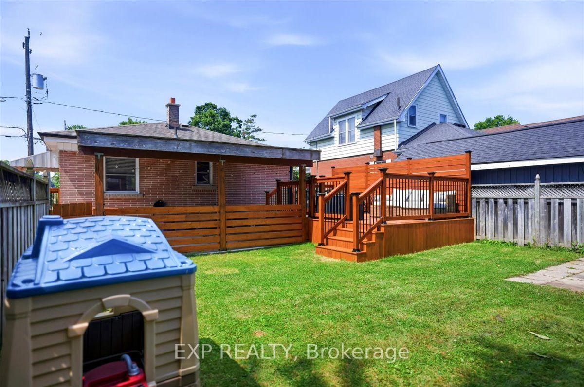 Photo 33 of 166 Catharine Avenue, Brantford, Old West Brant — HOMEH