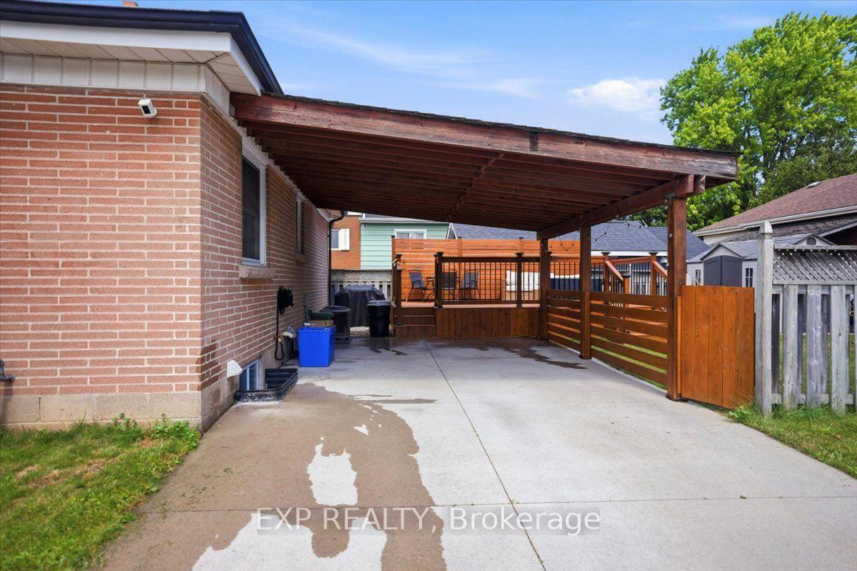 Photo 35 of 166 Catharine Avenue, Brantford, Old West Brant — HOMEH