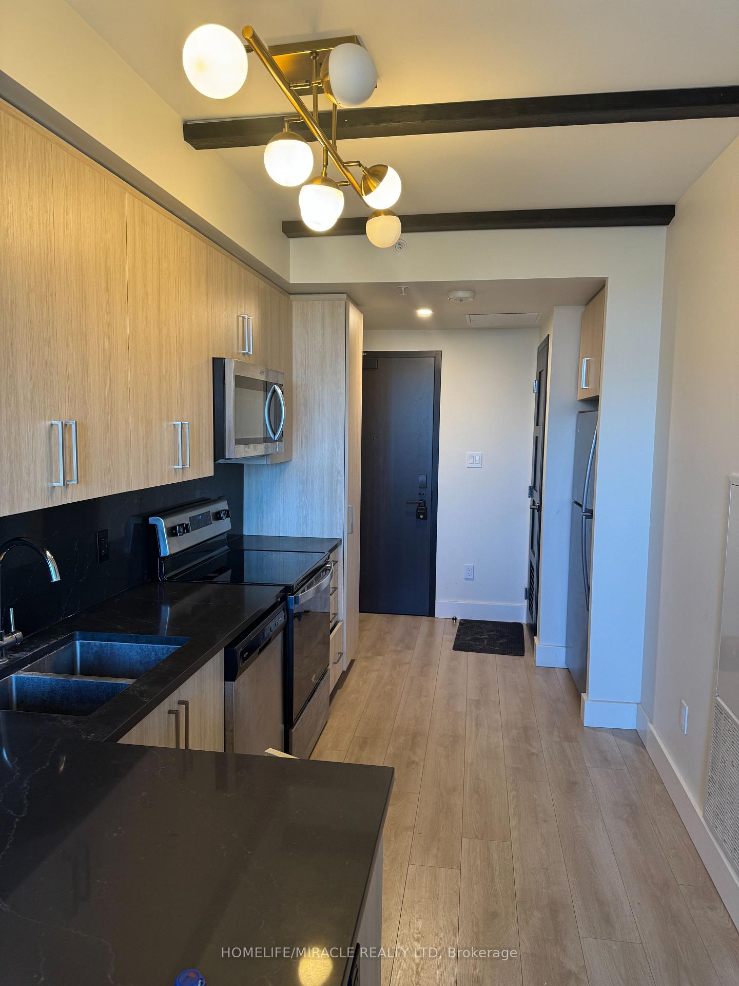 Photo 4 of Unit 507, 145 Columbia Street W, Waterloo, Downtown Waterloo — HOMEH