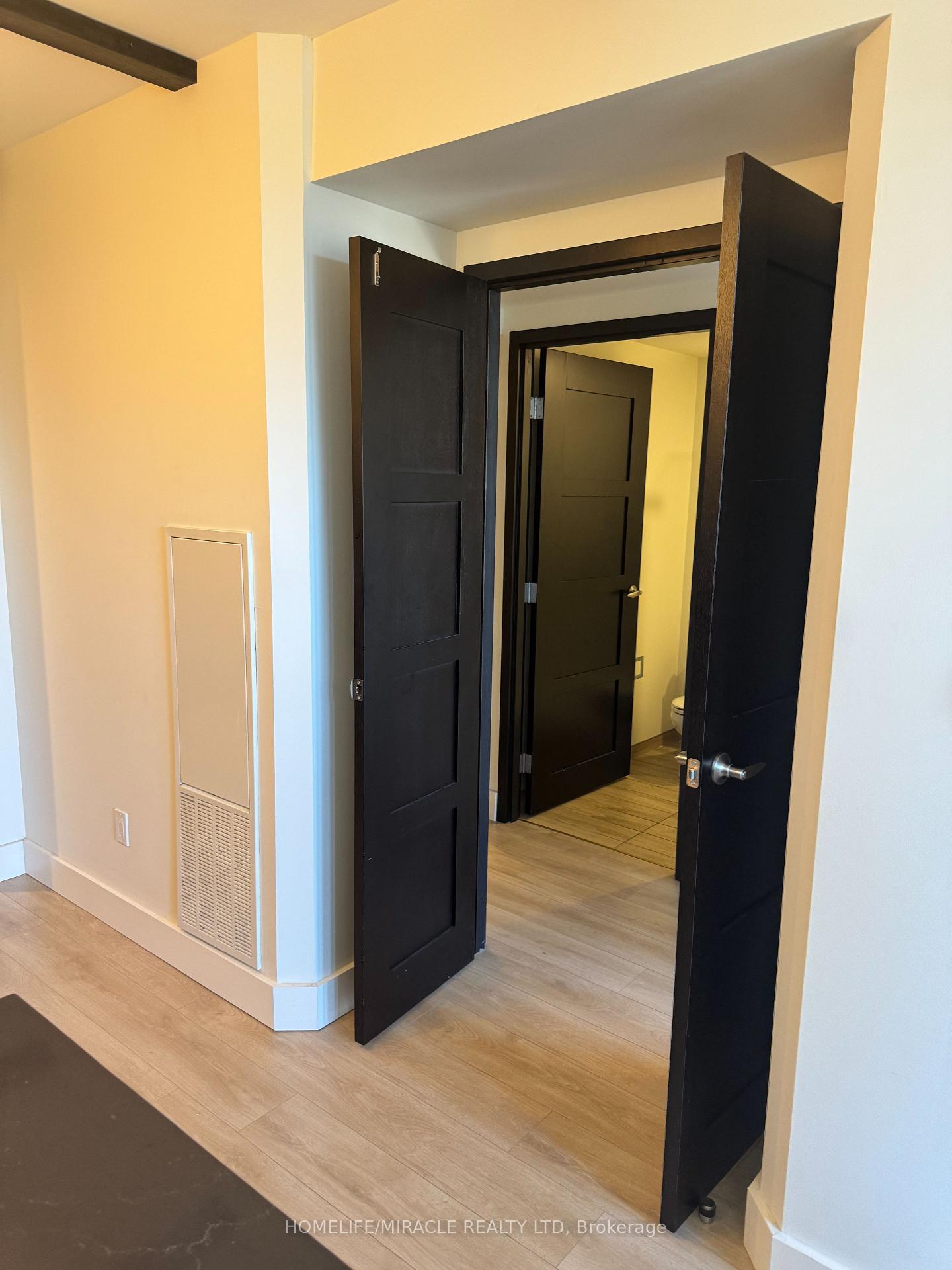 Photo 10 of Unit 507, 145 Columbia Street W, Waterloo, Downtown Waterloo — HOMEH