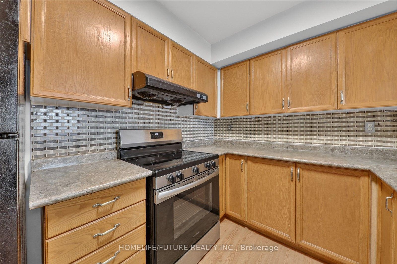 Photo 12 of Unit 710, 400 Mclevin Avenue, Scarborough, Malvern — HOMEH