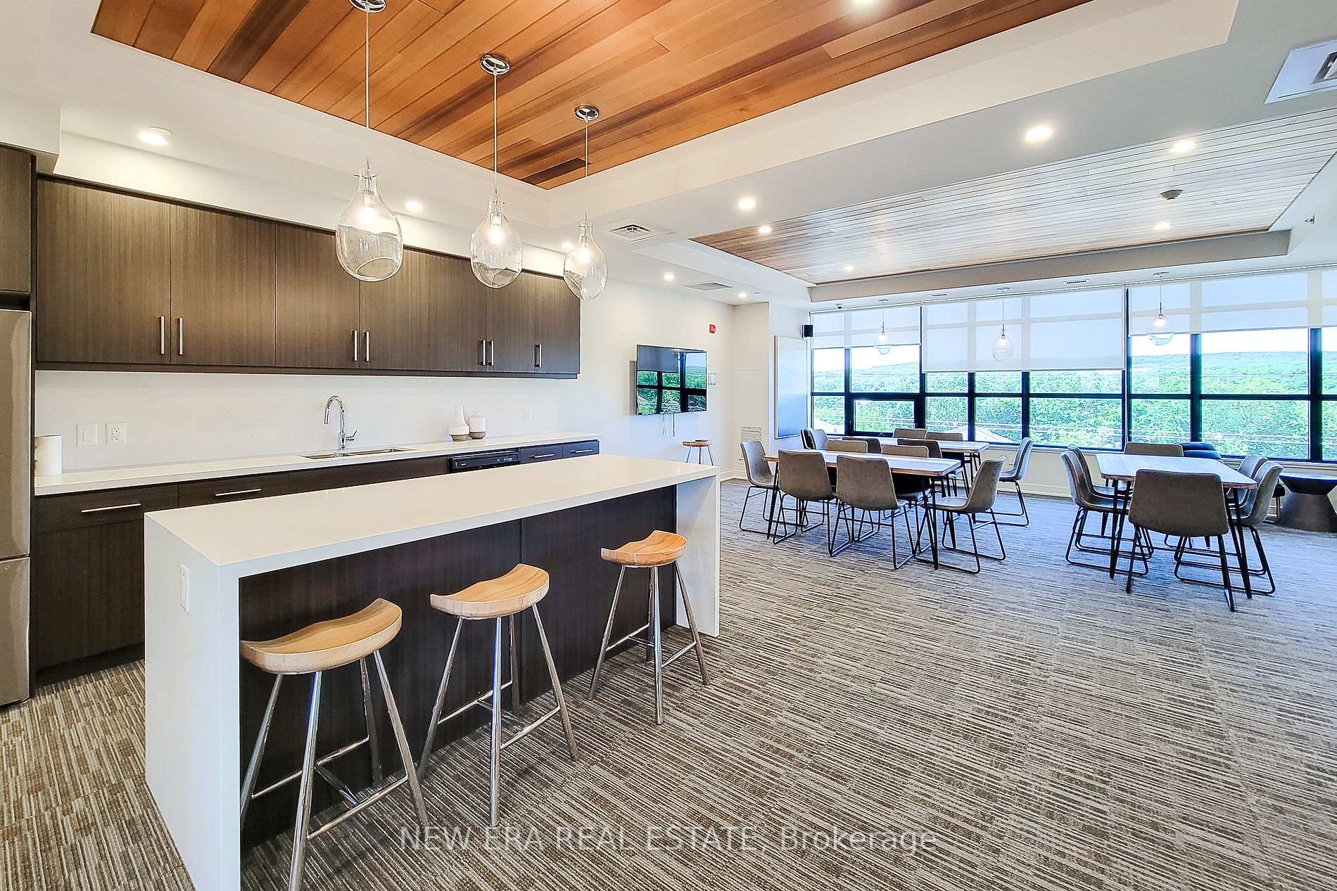 Photo 8 of Unit 212, 320 Plains Road E, Burlington, LaSalle — HOMEH