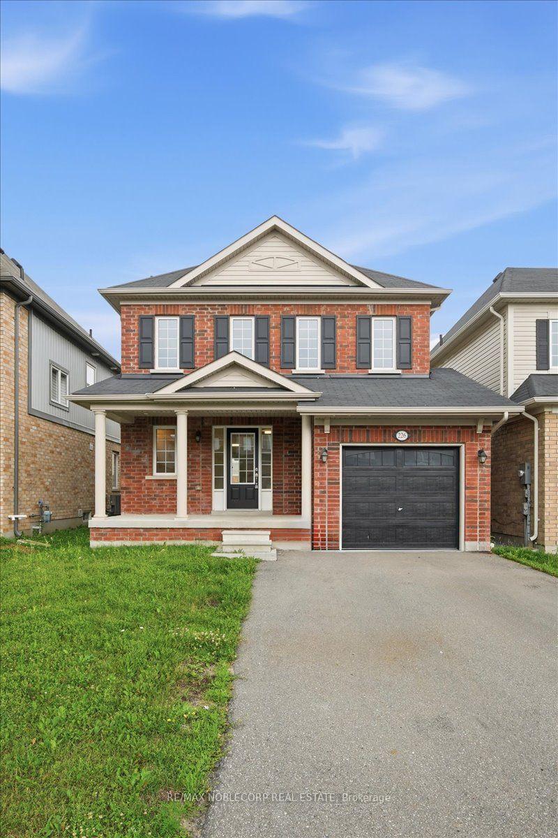 Photo 2 of 226 Bruce Cameron Drive, Clarington, Bowmanville — HOMEH