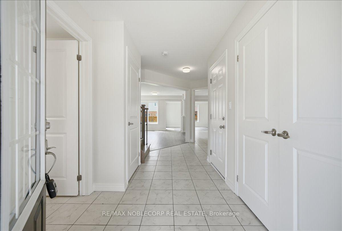 Photo 40 of 226 Bruce Cameron Drive, Clarington, Bowmanville — HOMEH