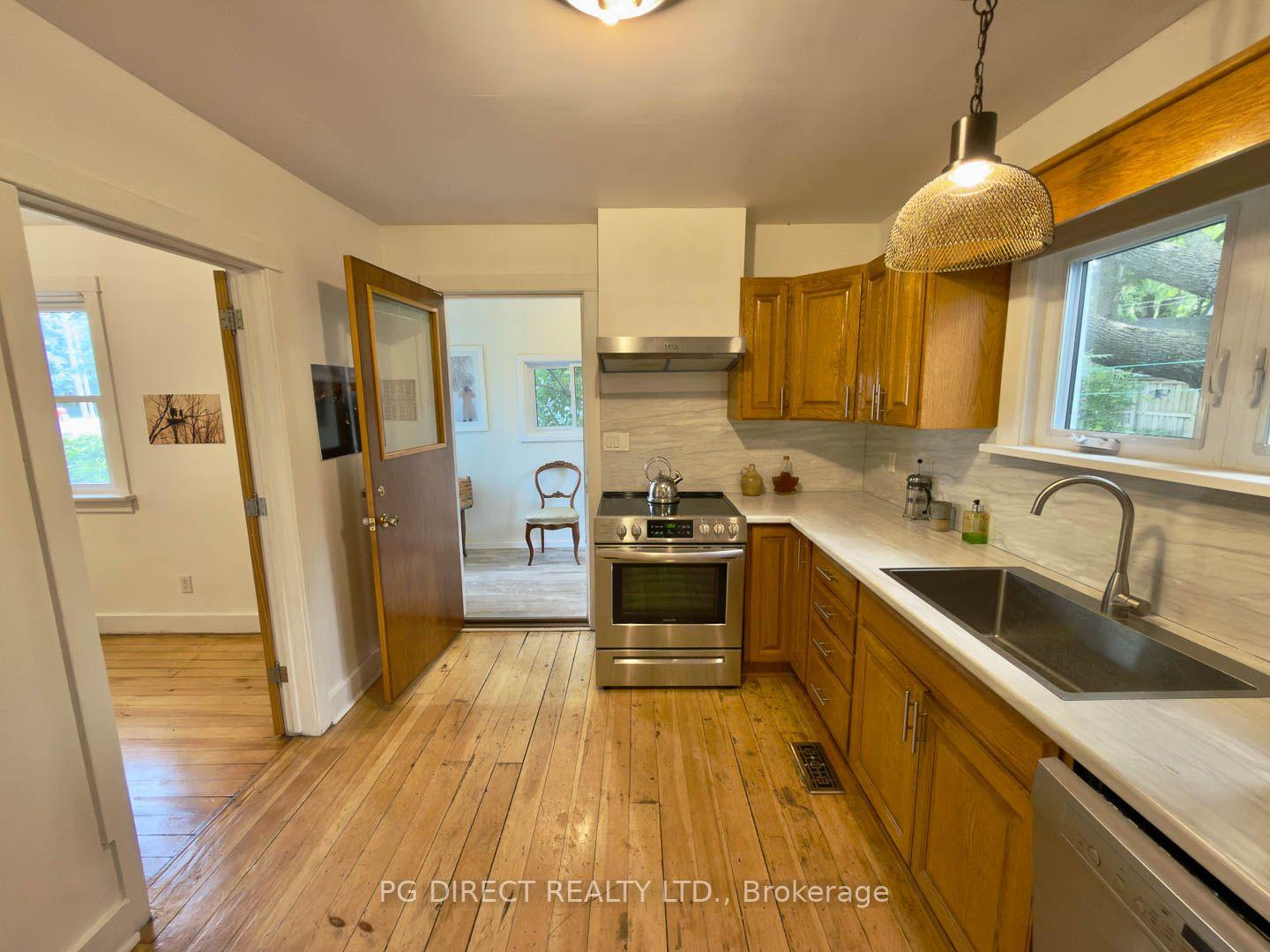 Photo 4 of 4 Chapel Street, Prince Edward County, Picton Ward — HOMEH