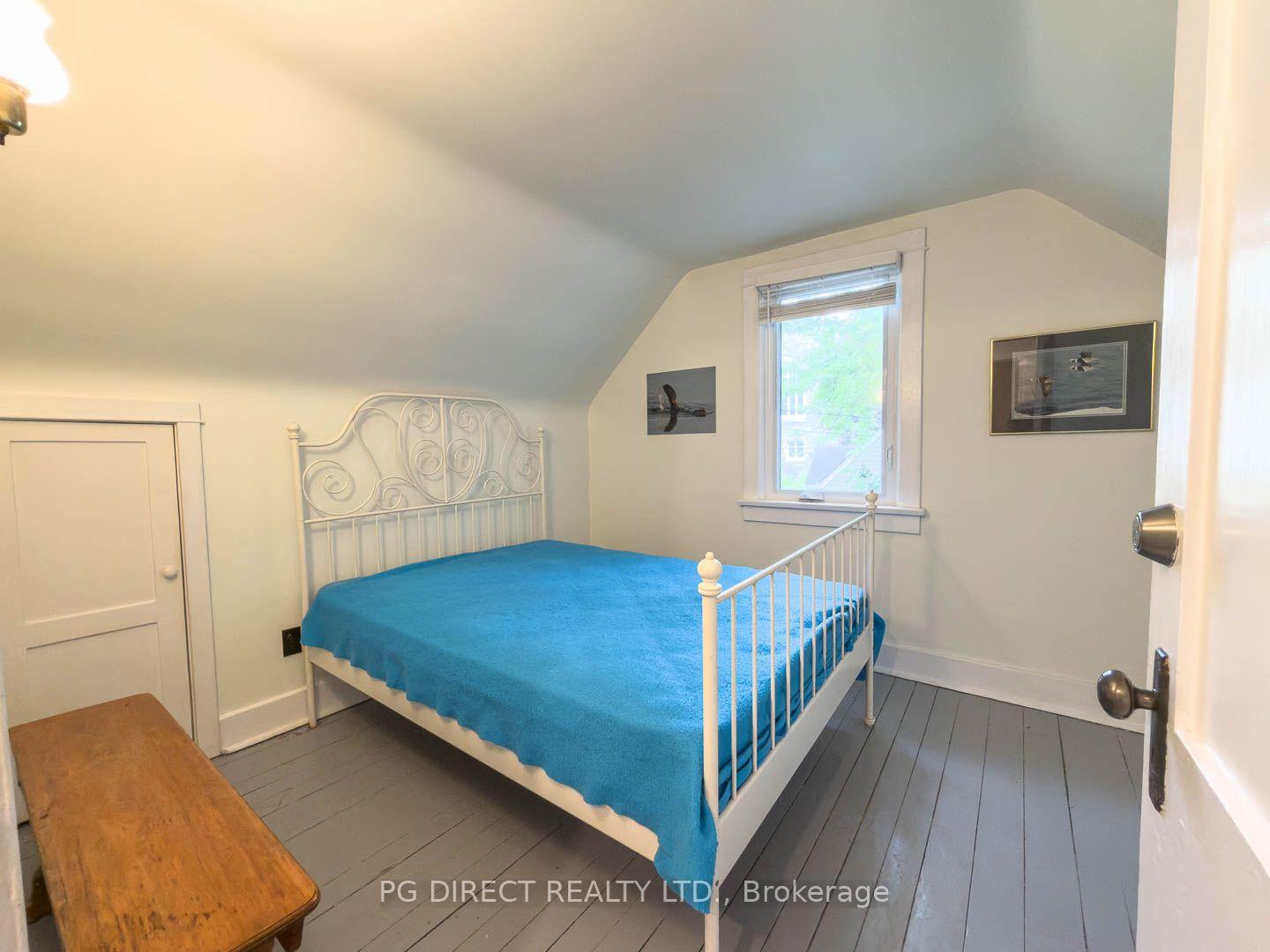 Photo 8 of 4 Chapel Street, Prince Edward County, Picton Ward — HOMEH