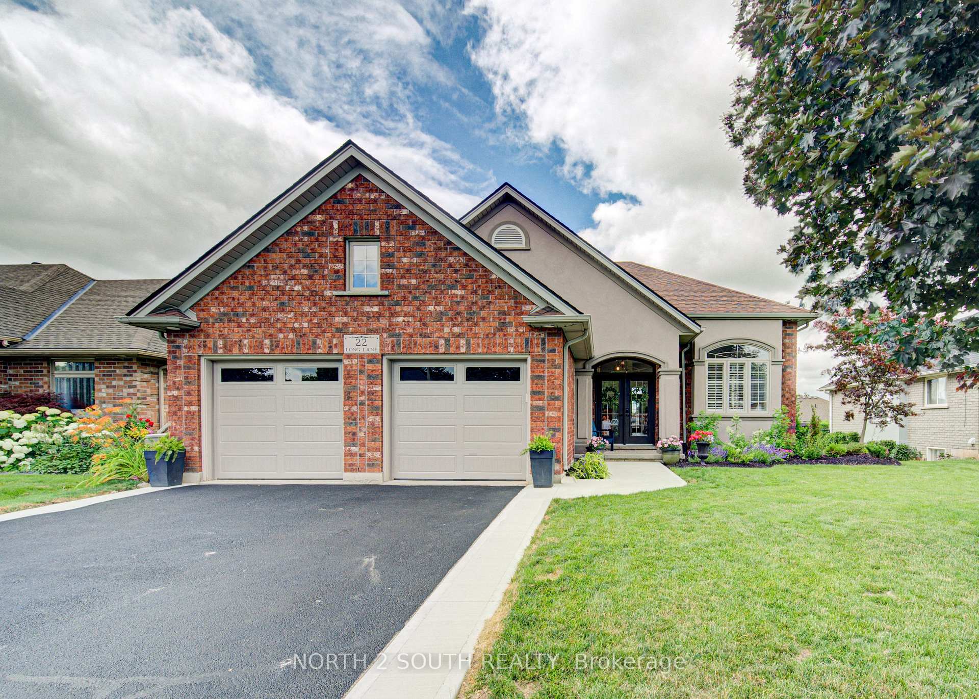 Photo 2 of 22 Long Lane, Brant, Paris — HOMEH