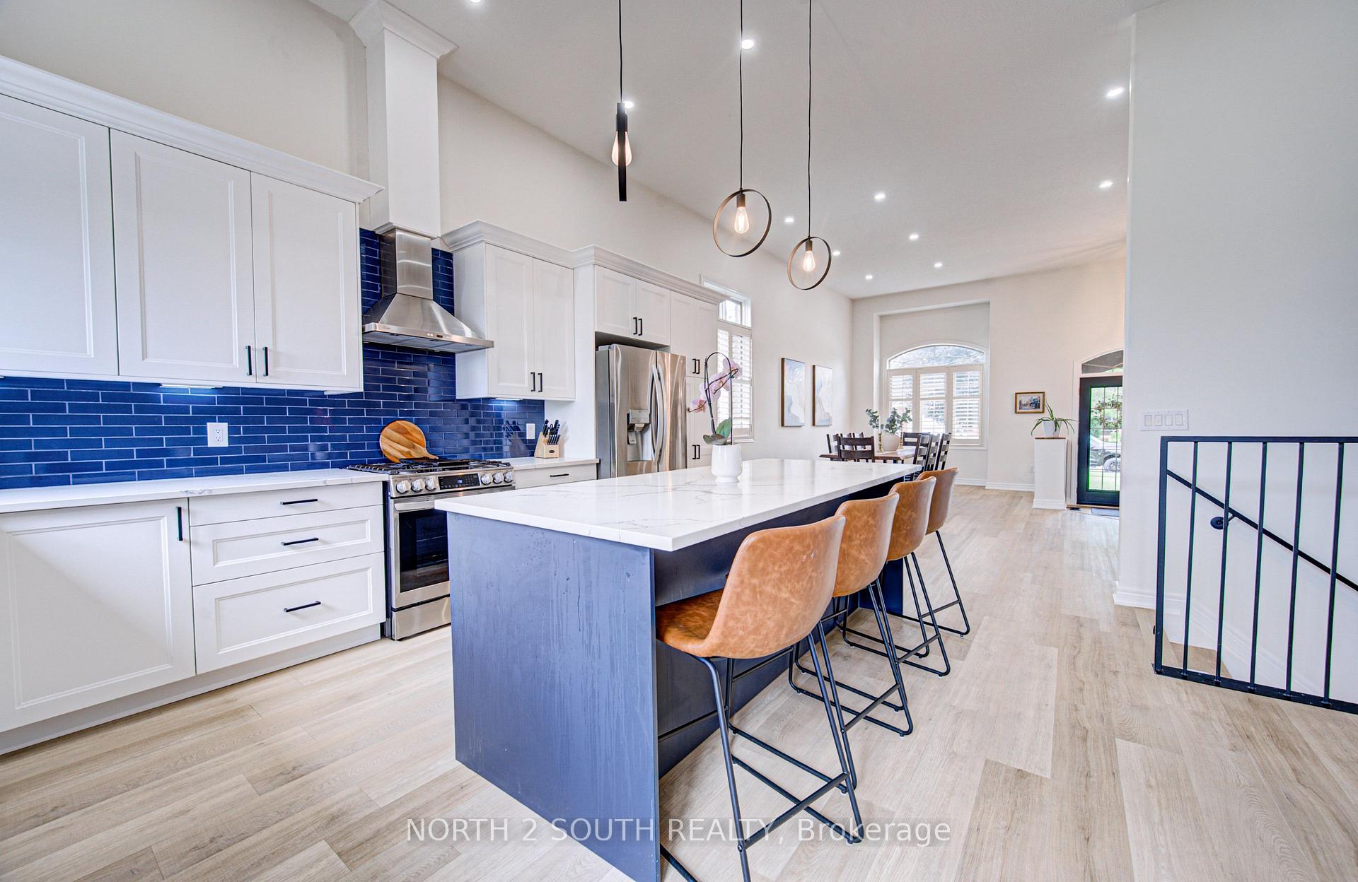Photo 18 of 22 Long Lane, Brant, Paris — HOMEH