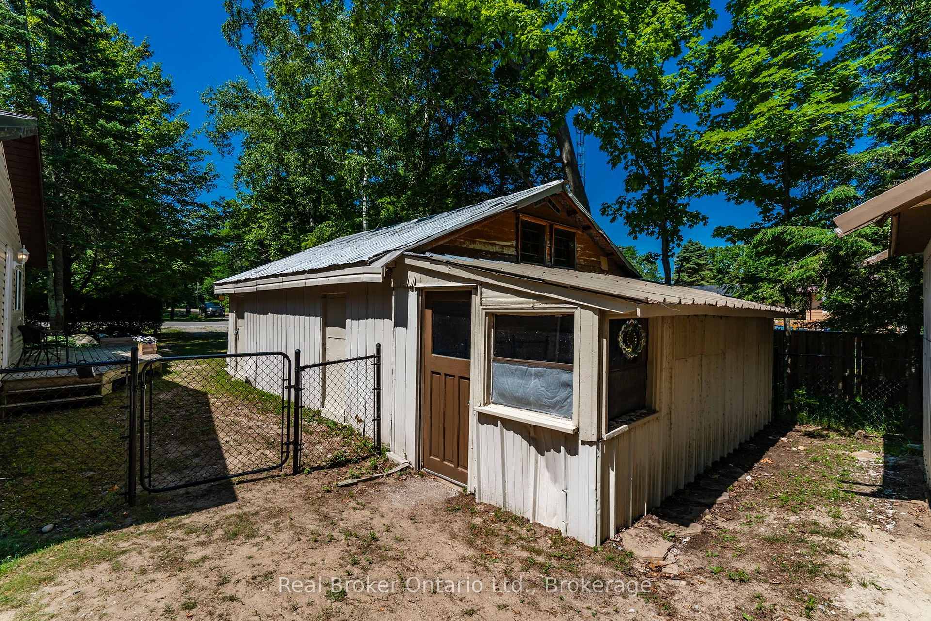 Photo 20 of 2141 Champlain Road, Tiny, Rural Tiny — HOMEH
