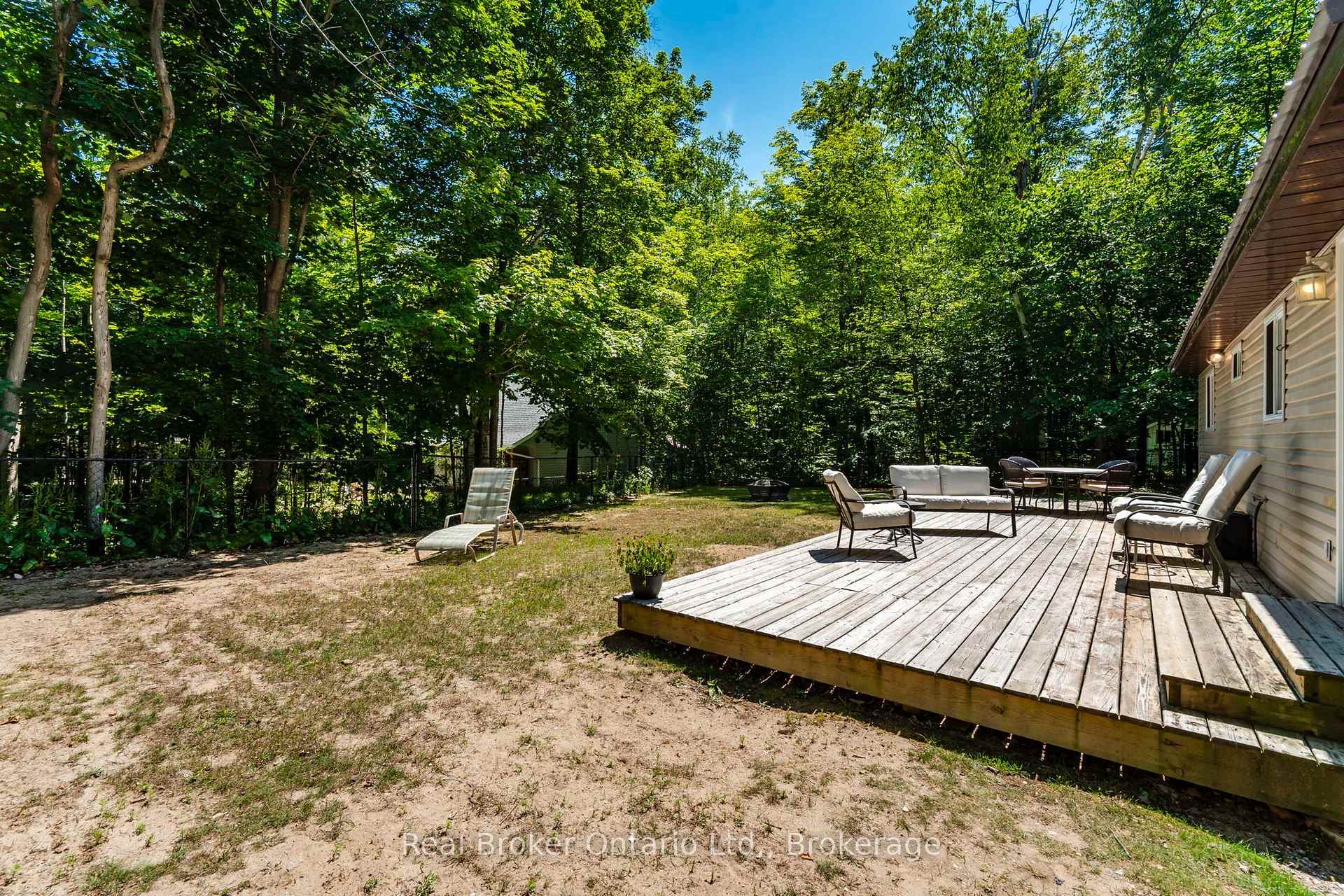 Photo 22 of 2141 Champlain Road, Tiny, Rural Tiny — HOMEH