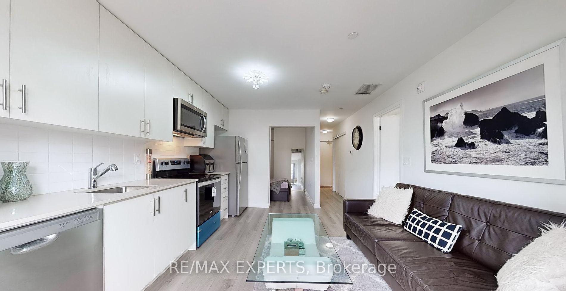 Photo 5 of Unit 308, 3401 Ridgeway Drive, Mississauga, Erin Mills — HOMEH
