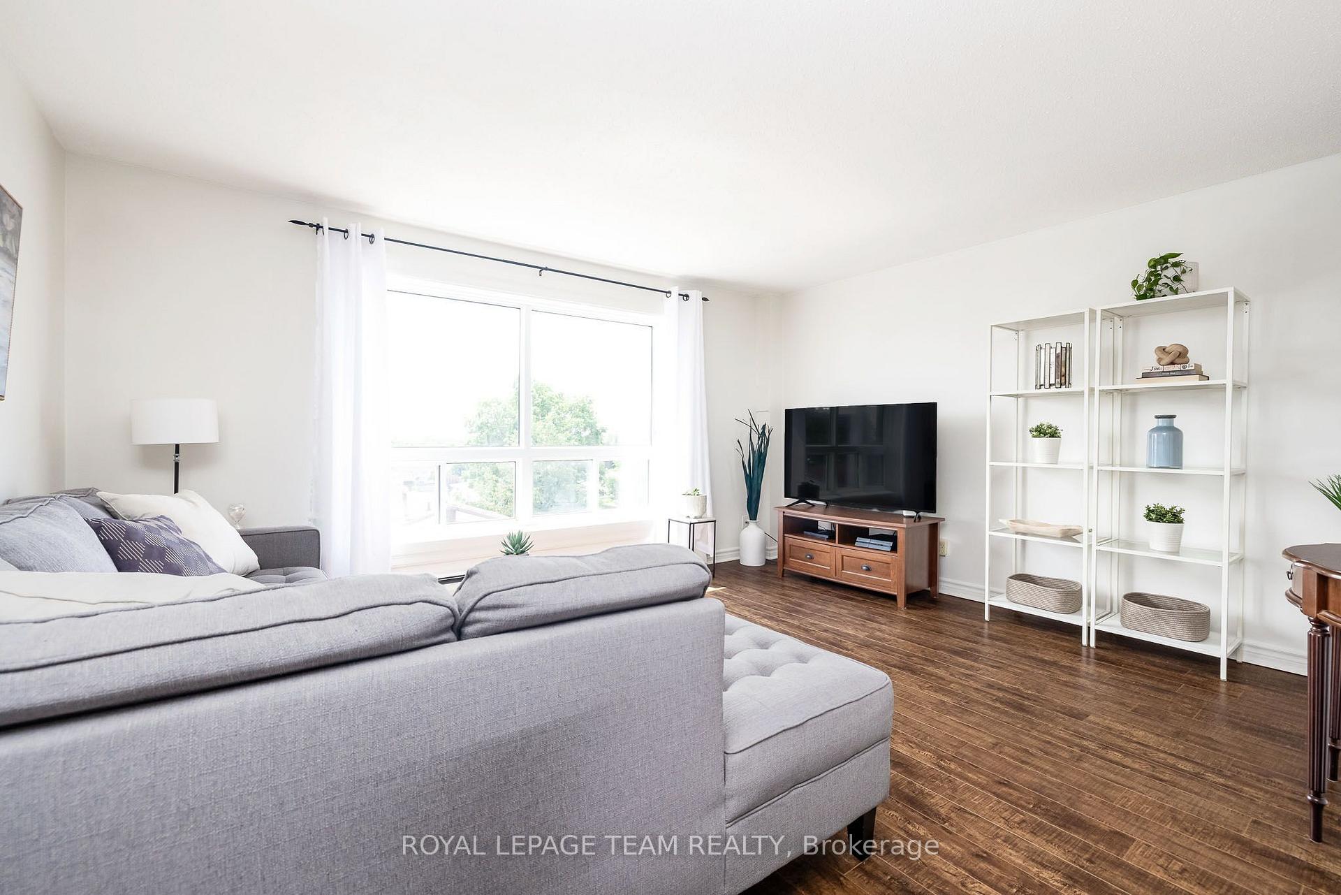 Photo 6 of Unit 12, 47 Sumac Street, Ottawa, Beacon Hill South — HOMEH